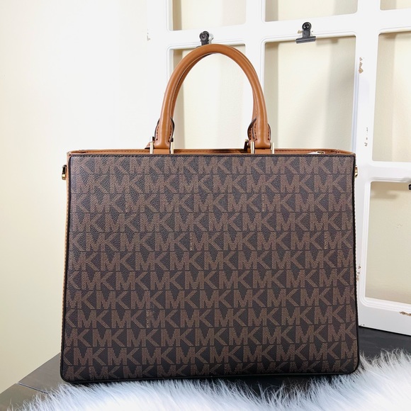 Michael Kors Jessie Large Tote Satchel - Picture 4 of 13